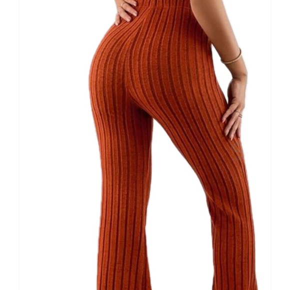 COPY - Halter Top & Flare Leg Pants *NEW* - Picture 2 of 10